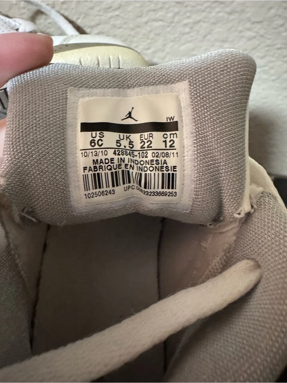 Air Jordan Toddlers' White Gray Retro Sneakers